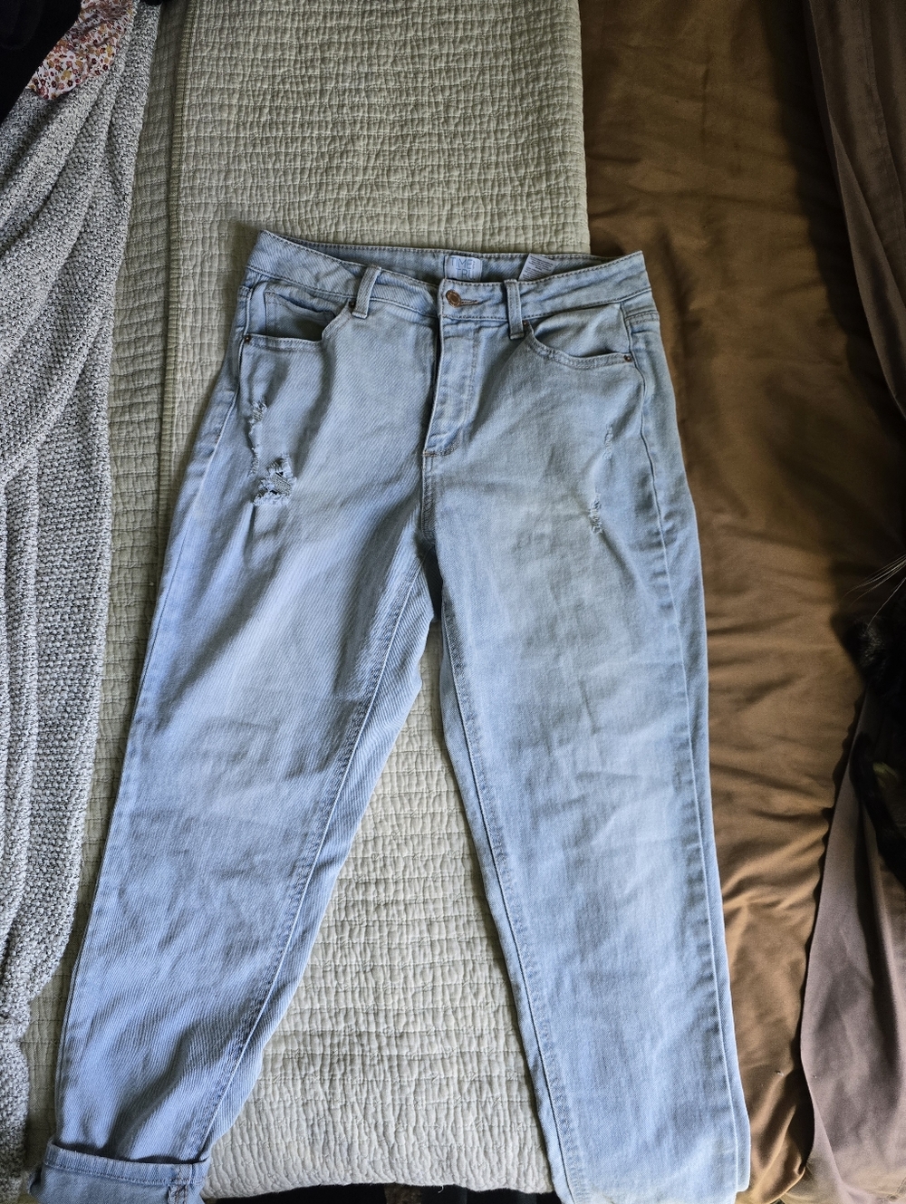 Light Blue Distressed Women Jeans